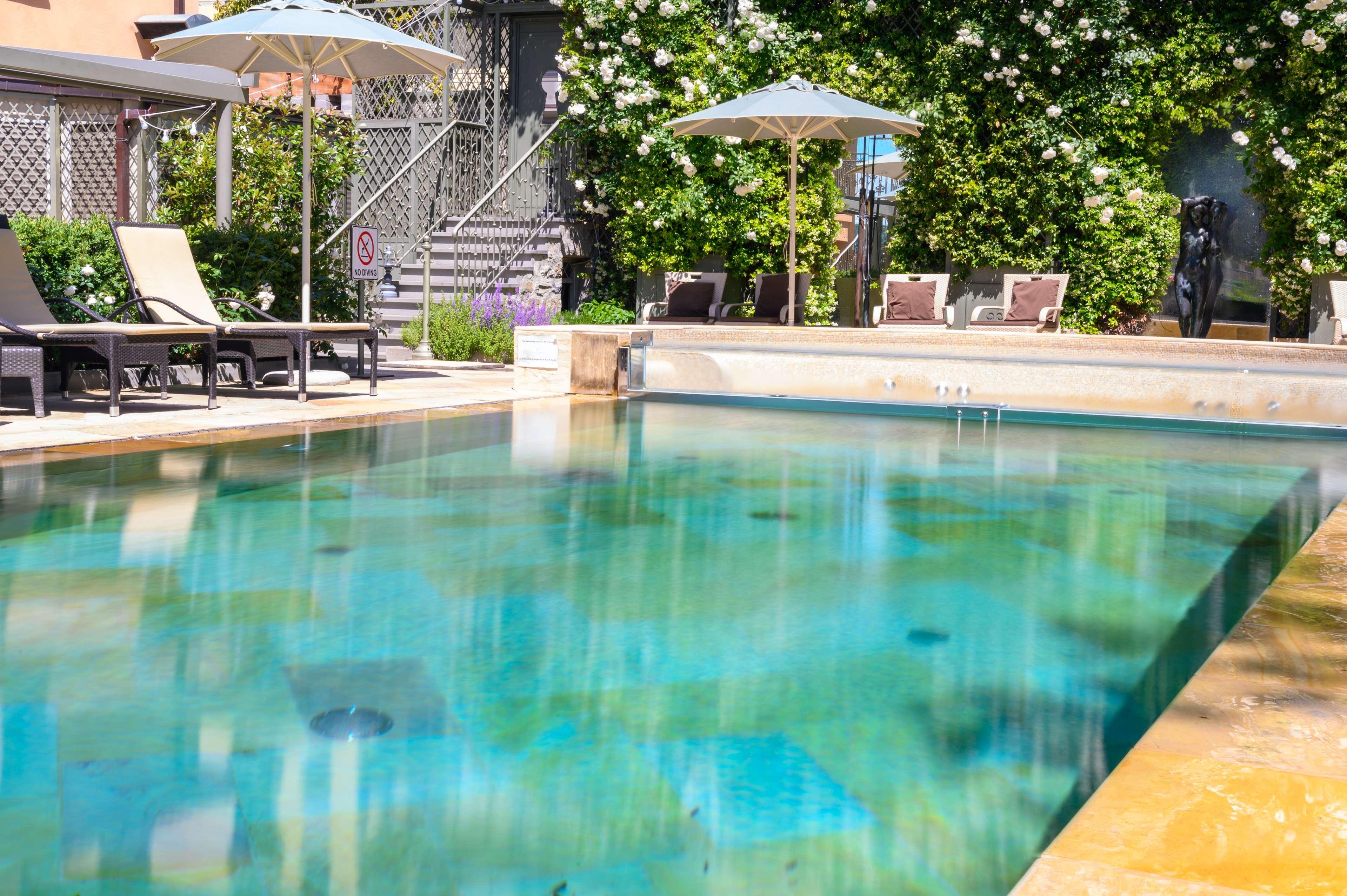 Ville Sull'Arno Florence Exterior photo The swimming pool at the hotel