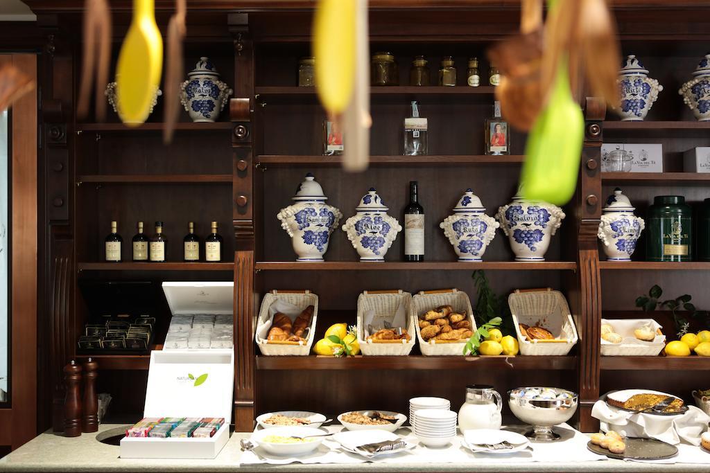 Ville Sull'Arno Florence Exterior photo A traditional Dutch breakfast